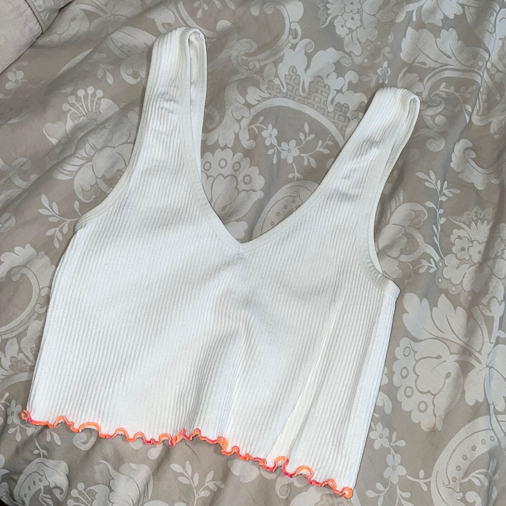 White crop top